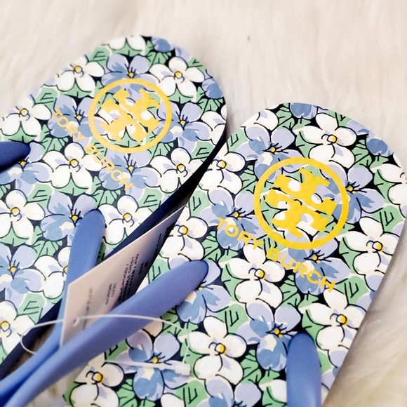 Tory Burch Flip-Flops Sandals - Picture 4 of 7